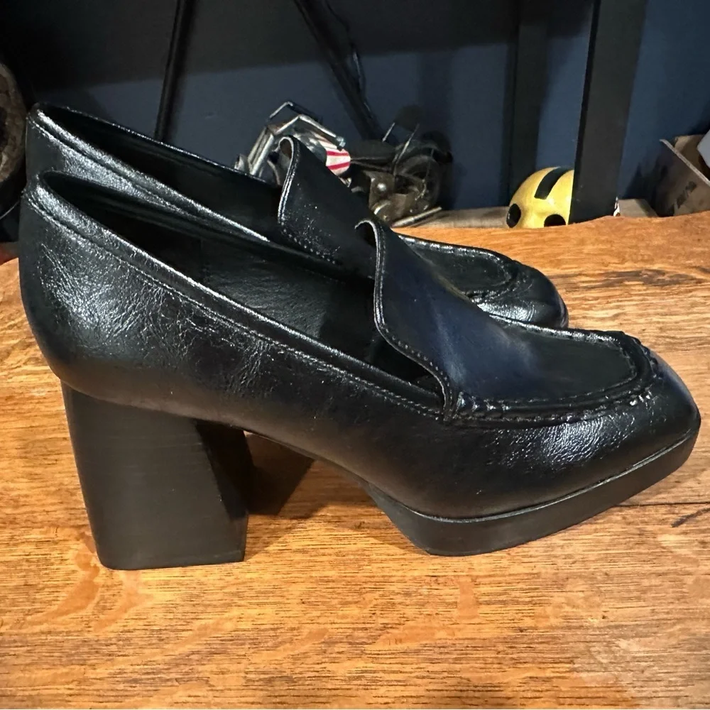 Steve Madden Black Platform Loafers